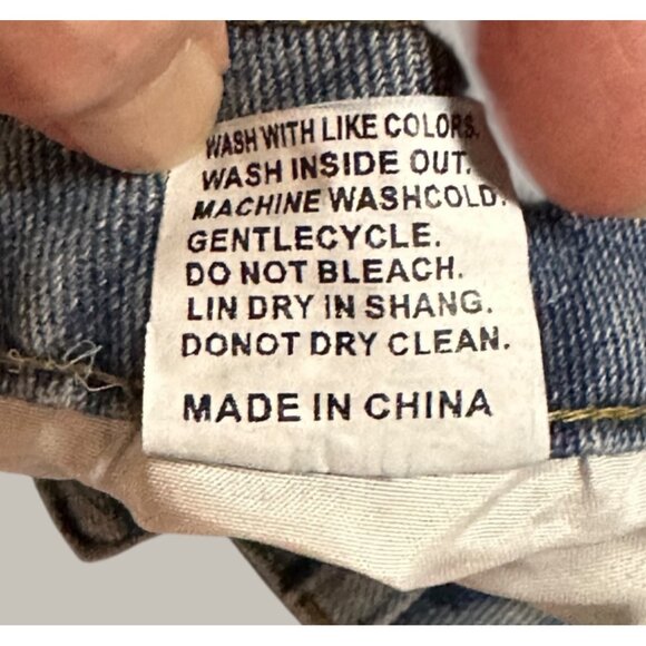 Distressed Denim High-Waisted Shorts With Button Fly & Frayed Hem - Picture 4 of 12